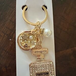 Fashion Gold and Silver Keychain with Pearl Accents